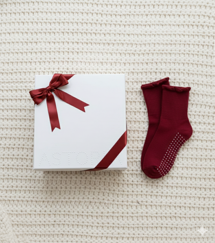Astoria Grip Socks - Merlot Polka