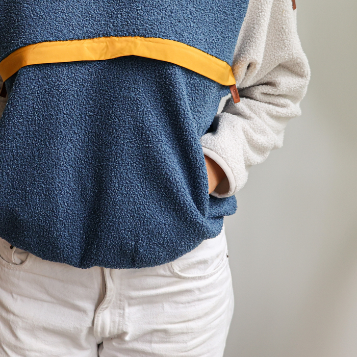 Breastfeeding Fleece Retro Blue