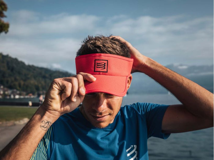 Compressport Unisex's Running Visor Red/Black - CU00054B_301_0TU