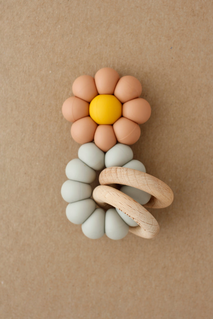 Baby Teether - Chamomile | Dusty Coral littleCHEW