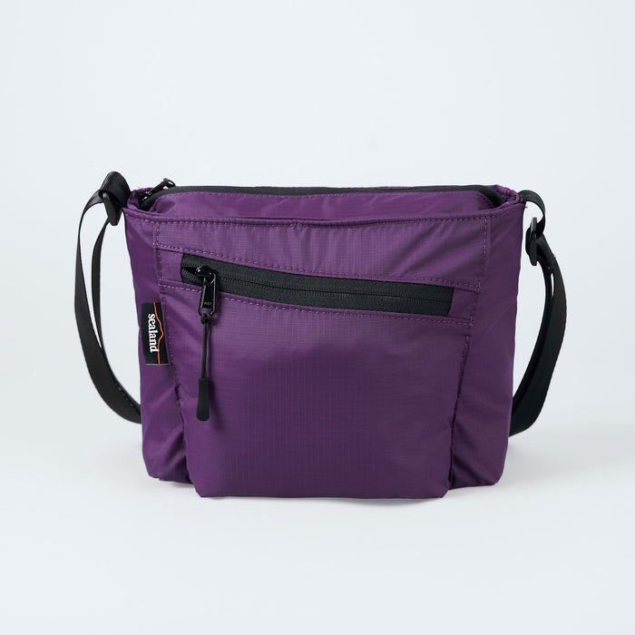 Aubergine