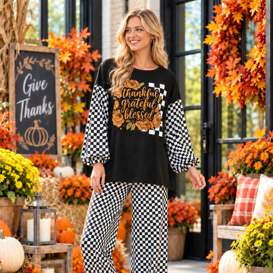 50412 – Thankful Grateful Blessed Top with Checkered Sleeves