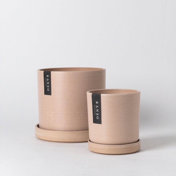 7" & 4" Signature Planters & Saucer | Earth Tones: Tatami Sand / 7" Only