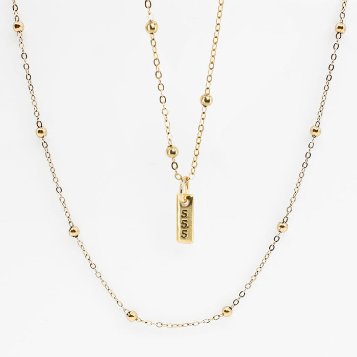 Antique Gold / 555