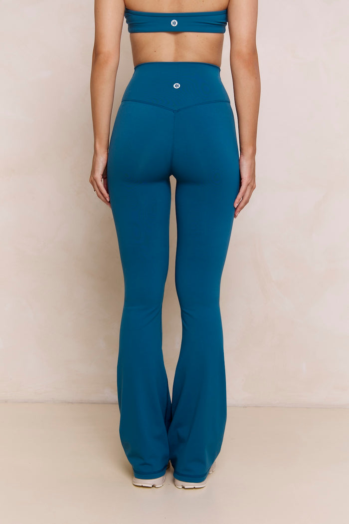 Astoria Airvíve Flare Legging - Teal