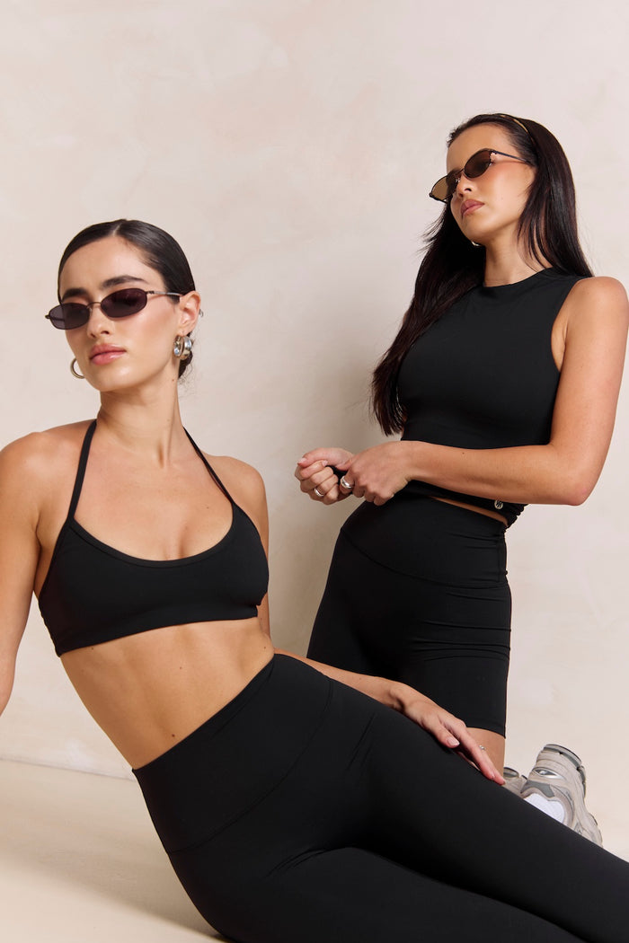 Astoria Airvíve Halter Sports Bra - Black