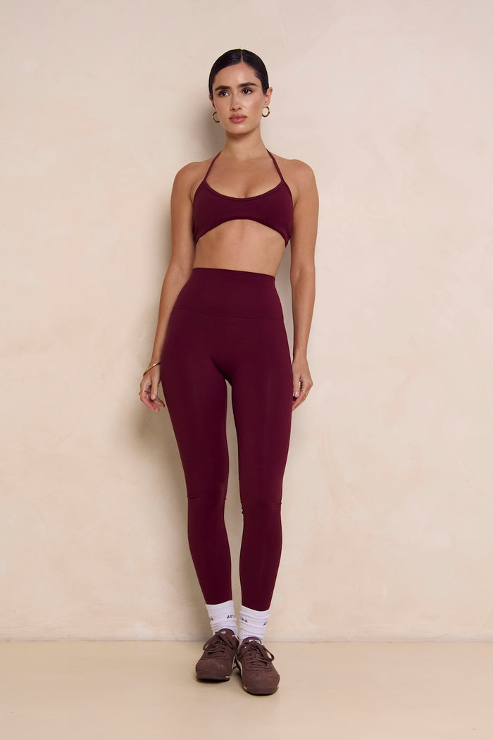Astoria Airvíve Halter Sports Bra - Burgundy