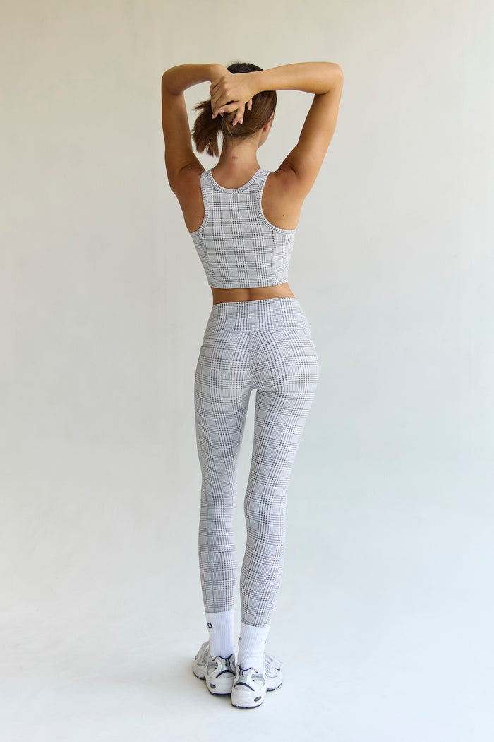 Astoria Airvíve Staple Sport Crop - Grey Plaid