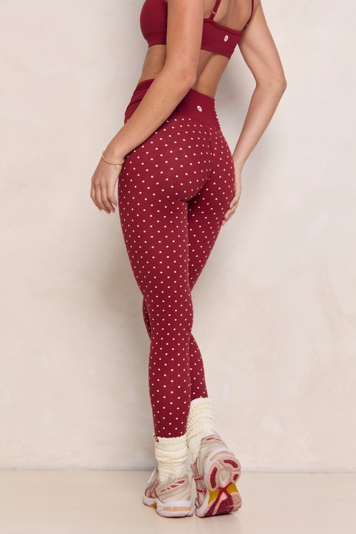 Astoria LUXE BALANCE Ruched Legging - Merlot Polka