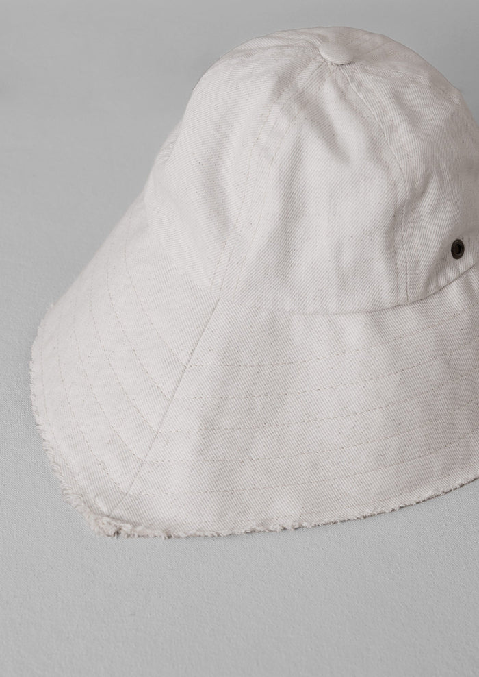 Beton Cire Cotton Hemp Hat | Ecru