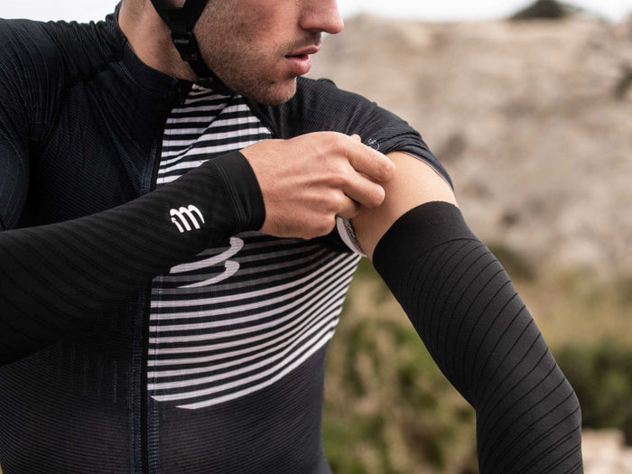 Compressport Unisex's Arm Force Ultralight - Black