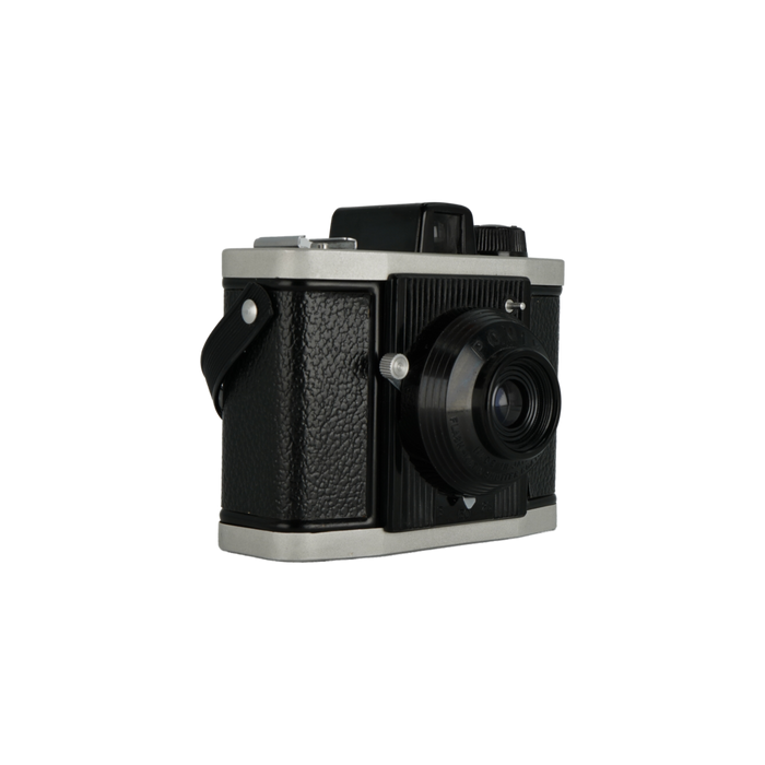 Daitoh Ponix 120 medium format Box Film camera