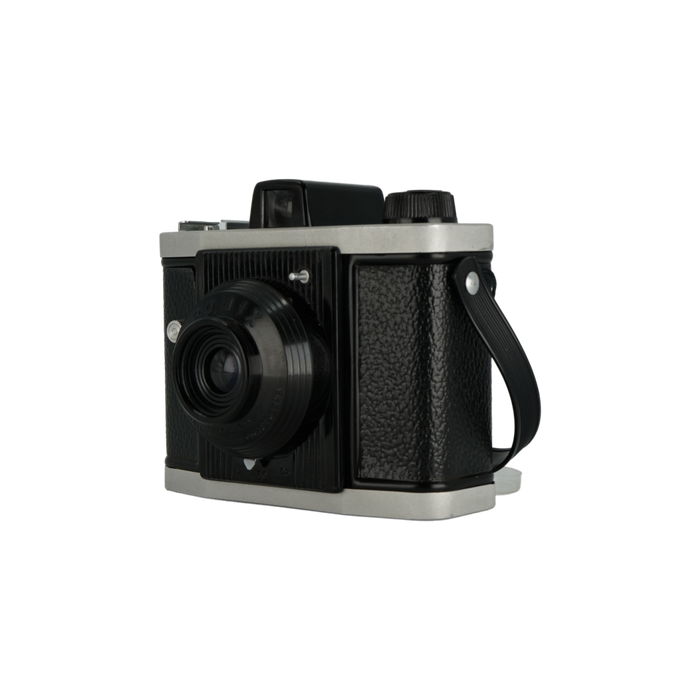 Daitoh Ponix 120 medium format Box Film camera