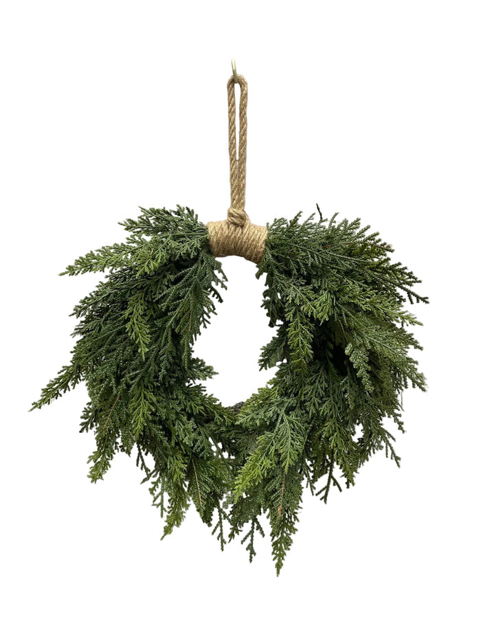 Fresh Touch Northern White Cedar Heart Shape Wreath.