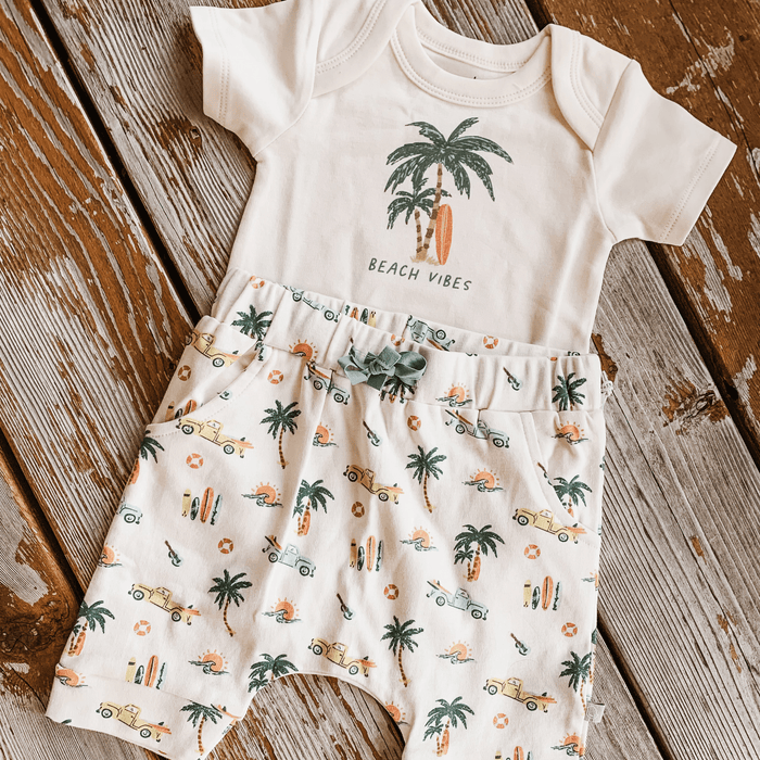 Baby graphic bodysuit | beach vibes palms finn + emma