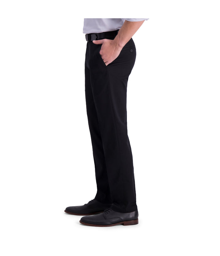 Haggar Men's Iron Free Premium Khaki-Slim/Straight Fit Black