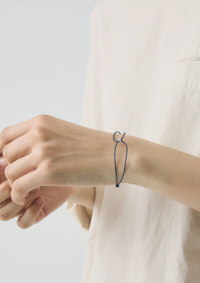 Helena Rohner Silver Bead Bracelet | Navy/Silver