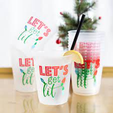 Holiday Frosted Party Cups (10)