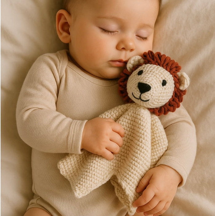 Baby knit lovie | Chester the Lion finn + emma