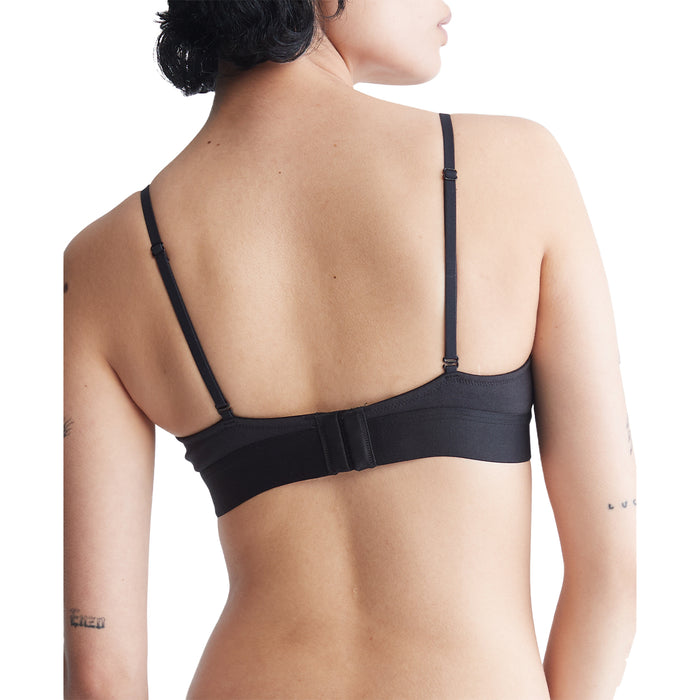 Light Lined Triangle Bra