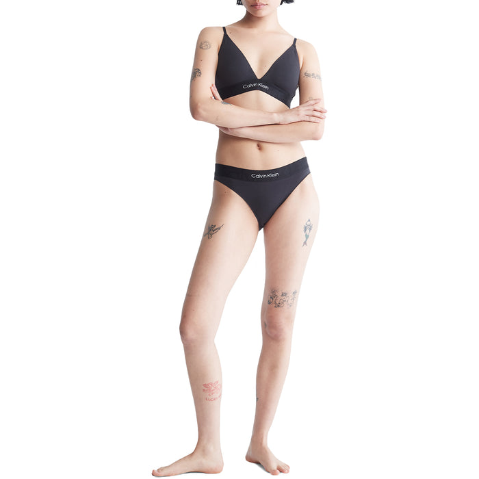 Light Lined Triangle Bra