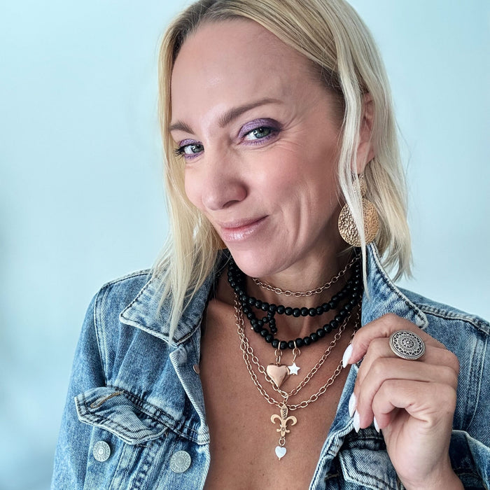 Love Fleur-de-Lis Essential Necklace