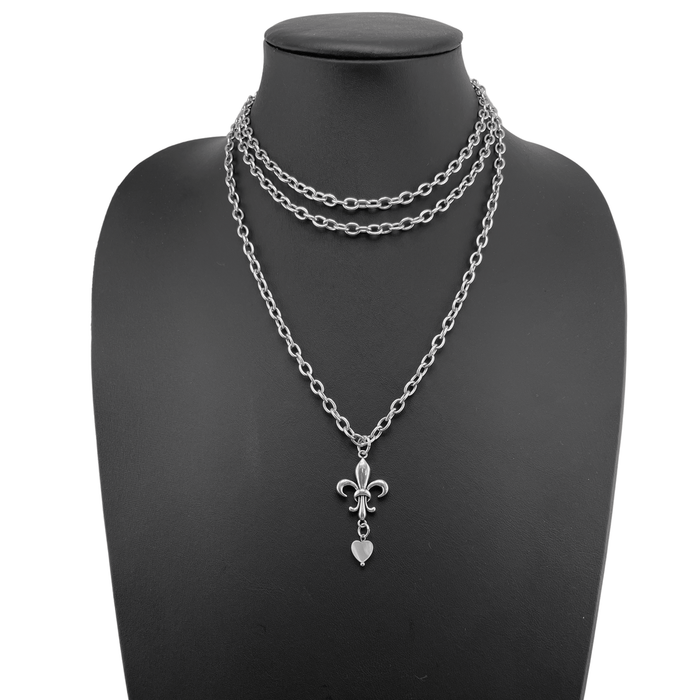 Love Fleur-de-Lis Essential Necklace