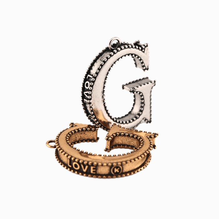 G / Antique Gold
