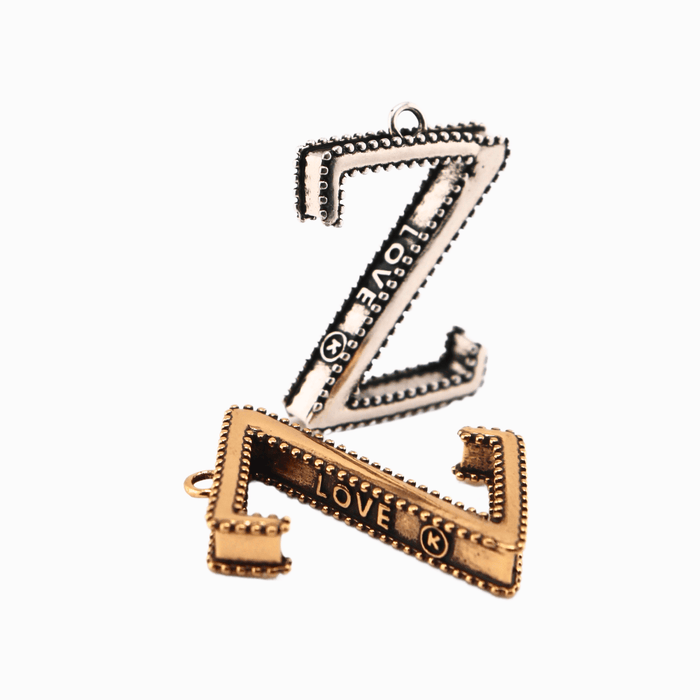 Z / Antique Gold