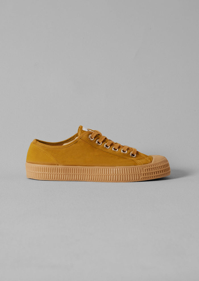 Novesta Star Master Waxed Cotton Trainers | Cumin