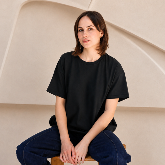 Oversized Breastfeeding Tee Black