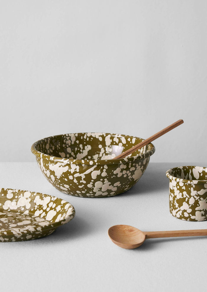 Splatter Enamel Salad Bowl | Olive/Ecru