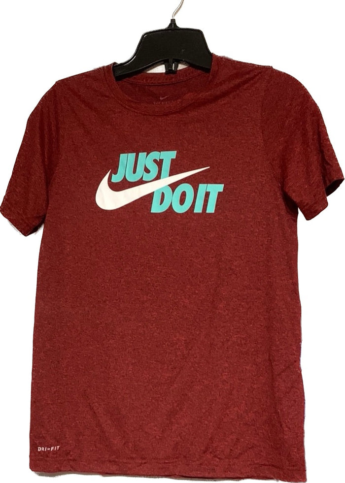 T-shirt nike