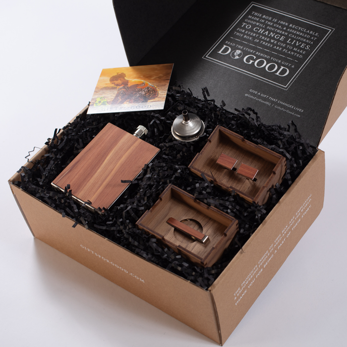 'The Groomsman' Curated Gift Box