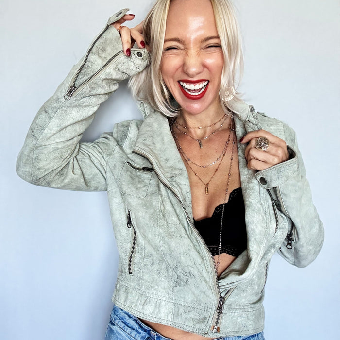 Thrive Dainty Necklace