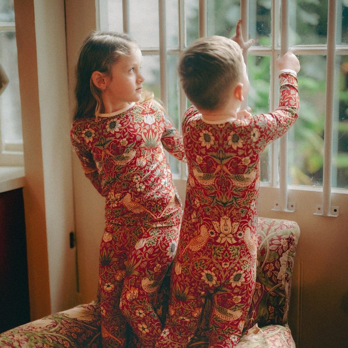 William Morris Children's PJ Set Strawberry Thief Red